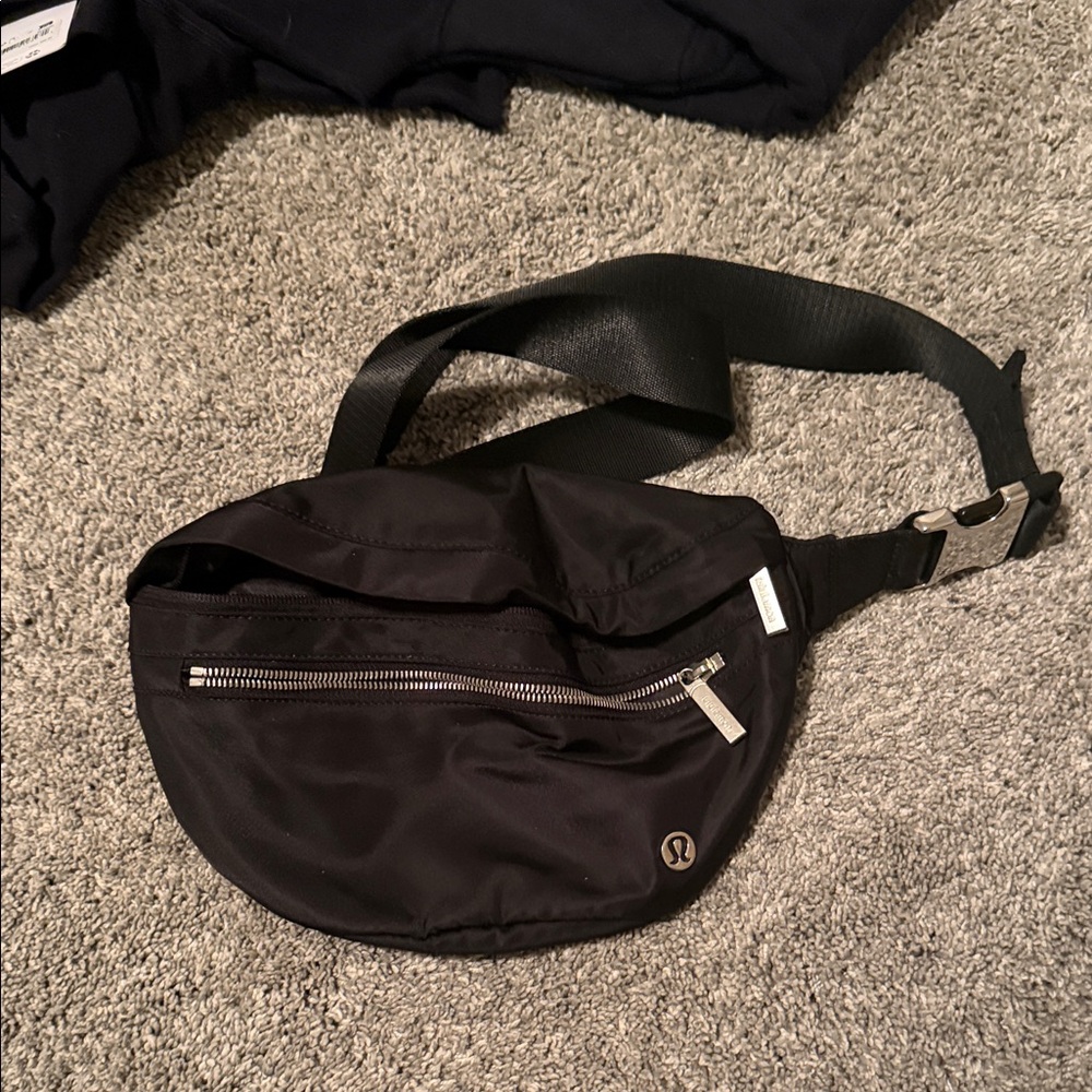lululemon athletica Black Belt Bag